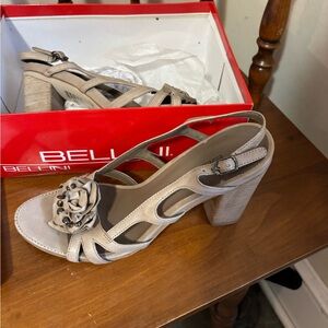 Bellini Women's Tan Strappy Heels